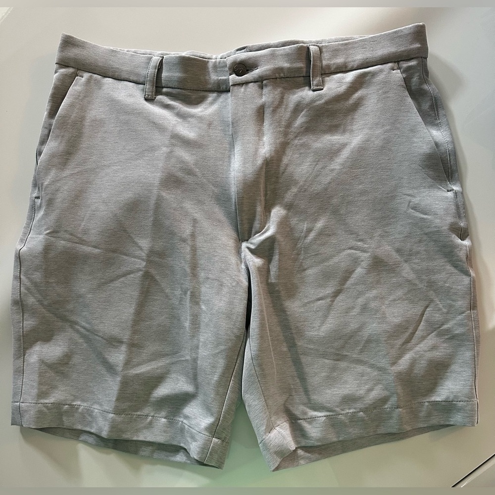 Callaway Golf Men’s 36 Stretch Gray Shorts with Active Waistband Sports Logo EUC